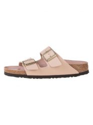 Birkenstock Klapki w kolorze jasnoróżowym rozmiar: 36. Różowe klapki damskie Birkenstock, bez wzorów, bez obcasa. Za 314.95 zł.