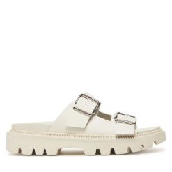 Klapki Tommy Jeans. Białe klapki damskie Tommy Jeans, bez wzorów, z jeansu, bez obcasa. Za 339.99 zł.