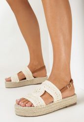 Beżowe Sandały Boho na Plecionej Platformie z Szerokim Paskiem Caesari. Brązowe sandały damskie Born2be, bez wzorów, bez obcasa, na płaskiej podeszwie. Za 39.99 zł.
