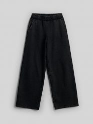 4F Szerokie spodnie dresowe damskie - czarne L. Czarne spodnie dresowe damskie 4f, l, bez wzorów, z bawełny. Za 159.99 zł.