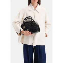 Torebka Nine West. Czarne torebki klasyczne damskie Nine West, bez wzorów, bez dodatków. Za 229.99 zł.