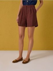 Szorty z domieszką lnu - beżowy. Brązowe szorty damskie Sinsay, bez wzorów. Za 49.99 zł.