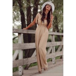 Kombinezon PANITA BEIGE. Brązowe kombinezony damskie Kombinezon PANITA BEIGE, l, bez wzorów, bez kołnierzyka, bez ramiączek. W wyprzedaży za 99.00 zł.