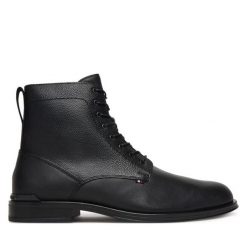 Kozaki Tommy Hilfiger. Czarne buty zimowe męskie Tommy Hilfiger, bez zapięcia. Za 609.99 zł.