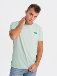 Bawełniany t-shirt męski z zieloną naszywką na piersi – miętowy V4 OM-TSCT-0151 - XXL. Zielone t-shirty męskie Ombre Clothing, l, z aplikacjami, z bawełny, bez kołnierzyka. Za 77.99 zł.