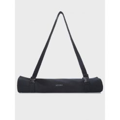 Torba na matę - Nosidełko Jade Yoga Mat Carrier. Czarne torebki klasyczne damskie JADE YOGA, bez wzorów, bez dodatków. W wyprzedaży za 229.00 zł.