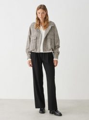 OPUS Kurtka przejściowa "Hemma" w kolorze beżowym ze wzorem rozmiar: 42. Brązowe kurtki damskie Opus, bez wzorów, bez kaptura. Za 143.99 zł.