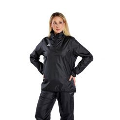 Wodoodporna kurtka Erima Team. Czarne kurtki męskie Erima, bez wzorów, bez kaptura. Za 276.99 zł.