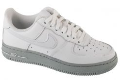 Buty sportowe Sneakersy męskie, Air Force 1 '07. Białe buty sportowe na co dzień męskie Nike, z materiału, bez zapięcia, trekkingowe, nike air force. Za 519.99 zł.