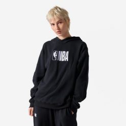 Bluza z kapturem do koszykówki unisex Tarmak NBA. Czarne bluzy sportowe damskie KIPSTA, l, bez wzorów, z bawełny, bez ramiączek, z kapturem. Za 179.99 zł.