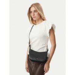 Torebka Furla. Czarne torebki klasyczne damskie Furla, bez wzorów, bez dodatków. Za 1,439.00 zł.