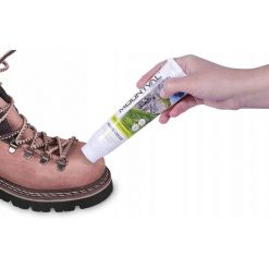 Krem woskowy do butów Mountval Waxed Cream czarny. Czarne obuwie trekkingowe damskie MOUNTVAL. Za 29.99 zł.