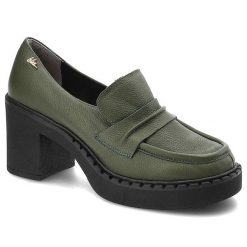 Zielone Półbuty Blu Wygodne Skórzane Buty Na Obcasie. Zielone półbuty damskie Blu, bez wzorów, ze skóry, bez obcasa, na obcasie. Za 275.00 zł.