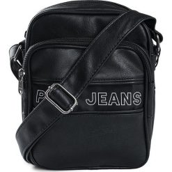 Torba Pepe Jeans. Czarne torby męskie na ramię Pepe Jeans, bez wzorów, z jeansu, przez ramię. Za 119.00 zł.