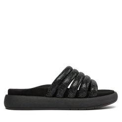 Klapki Gabor. Czarne klapki damskie Gabor, bez wzorów, bez obcasa. Za 439.99 zł.