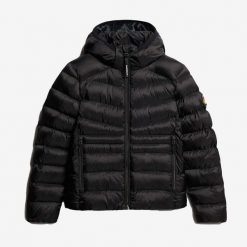 Damska ocieplana kurtka puchowa Superdry Fuji Quilt. Czarne kurtki damskie Superdry., bez wzorów, z puchu, bez kaptura. W wyprzedaży za 479.50 zł.