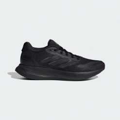 Buty do biegania adidas Runfalcon 5. Czarne obuwie do biegania damskie Adidas. W wyprzedaży za 181.30 zł.