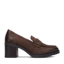 Półbuty Lasocki. Brązowe półbuty damskie Lasocki, bez wzorów, bez obcasa, na obcasie. Za 229.99 zł.