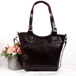 Torebka skórzana elegancka DAN-A T195A czekolada. Torebki klasyczne damskie DAN-A, bez wzorów, ze skóry, bez dodatków. Za 399.99 zł.