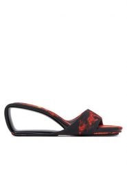 United Nude Klapki Mobius Mid 10003813187 Czerwony. Czerwone klapki damskie United Nude, bez wzorów, ze skóry, bez obcasa. Za 1,739.00 zł.