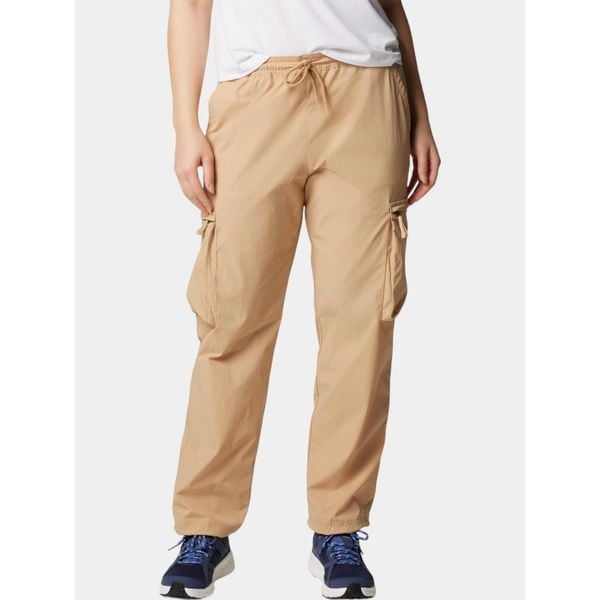 Spodnie Turystyczne Damskie Columbia Boundless Trek Cargo. Brązowe spodnie materiałowe damskie Columbia, bez wzorów, z elastanu, sportowe. W wyprzedaży za 313.00 zł.