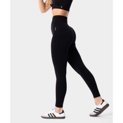 Legginsy bezszwowe damskie Simply Seamless Carpatree. Czarne legginsy sportowe damskie Carpatree, xs, bez wzorów, na fitness i siłownię. Za 129.99 zł.