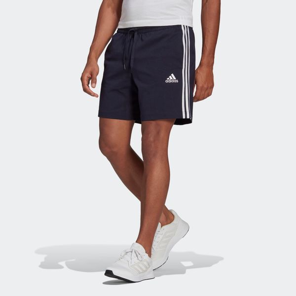 Spodenki fitness męskie Adidas. Niebieskie szorty męskie Adidas, bez wzorów, z bawełny, klasyczne. Za 99.99 zł.