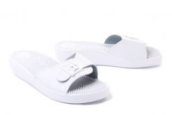 SANITAL FLEX KF-01 biały, klapki, fakirki damskie. Białe klapki damskie Sanital Flex, bez wzorów, bez obcasa. Za 84.99 zł.