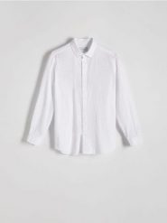 Bawełniana koszula regular fit - biały. Białe koszule męskie Reserved, l, bez wzorów, z bawełny, bez kołnierzyka, bez ramiączek. Za 119.99 zł.