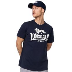 T-shirt o klasycznym kroju Lonsdale Logo. Niebieskie t-shirty męskie Lonsdale, bez wzorów, bez kołnierzyka. Za 119.00 zł.