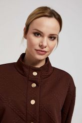 Bluza z ozdobnymi guzikami brązowa. Brązowe bluzy bez kaptura damskie MOODO, l, z elastanu. W wyprzedaży za 69.99 zł.