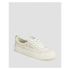 Trampki ze skóry zamszowej Cariuma OCA Suede Smoke White Embroidered. Białe trampki i tenisówki męskie CARIUMA, bez wzorów, ze skóry, bez zapięcia. W wyprzedaży za 338.25 zł.