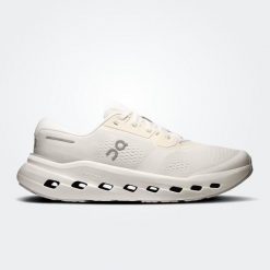 Buty do biegania damskie On Running Cloudrunner 3 Wide white/ivory. Białe obuwie treningowe damskie On Running, do biegania. Za 783.40 zł.
