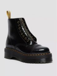 Dr. Martens Botki w kolorze czarnym rozmiar: 40. Czarne botki damskie Dr. Martens, z okrągłym noskiem, bez obcasa, na platformie, bez zapięcia. Za 770.51 zł.