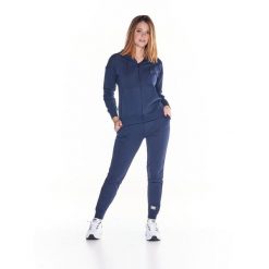 Bluza wygodna z kaptur na czas wolny na co dzień. Niebieskie bluzy sportowe damskie LEONE 1947 APPAREL, s, bez wzorów, z dresówki, bez ramiączek, bez kaptura. W wyprzedaży za 286.28 zł.