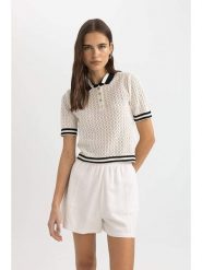 DeFacto Sweter w kolorze białym rozmiar: M. Białe swetry klasyczne damskie DeFacto, m, z bawełny, bez kołnierzyka. Za 73.99 zł.