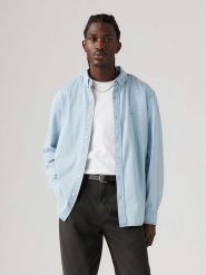 Levi's Koszula dżinsowa w kolorze błękitnym rozmiar: M. Niebieskie koszule męskie Levi's, m, bez wzorów, z bawełny, bez kołnierzyka, bez ramiączek. Za 118.84 zł.