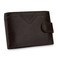 Portfel wężowy BETLEWSKI BPM-PP-60 c. brązowy. Brązowe portfele męskie Betlewski, bez wzorów, ze skóry. Za 119.99 zł.