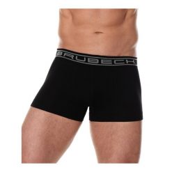 Bokserki męskie bawełniane Brubeck COMFORT COTTON. Czarne bokserki męskie Brubeck, bez wzorów, z bawełny. Za 39.99 zł.