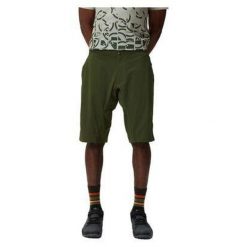Spodenki rowerowe męskie Endura Hummvee Lite Short. Zielone szorty męskie ENDURA, bez wzorów, sportowe. Za 269.99 zł.