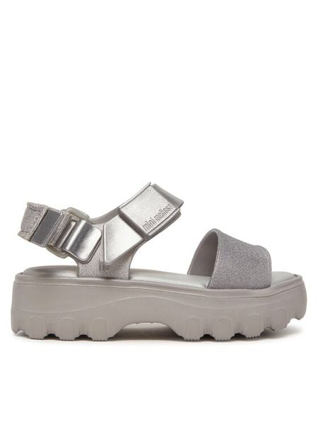 Melissa Sandały Melissa Kick Off Sandal Inf 35692 Srebrny. Szare sandały dziewczęce Melissa, z tworzywa sztucznego, bez zapięcia. Za 429.99 zł.