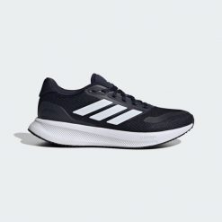 Buty do biegania adidas Runfalcon 5. Białe obuwie do biegania damskie Adidas. Za 261.70 zł.