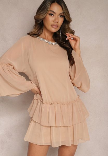 Beżowa Sukienka Rozkloszowana Mini z Falbanką i Cyrkoniami przy Szyi Felicerna. Brązowe sukienki damskie Renee, na imprezę, s, bez wzorów, bez kołnierzyka, bez ramiączek, mini, rozkloszowane. Za 99.99 zł.