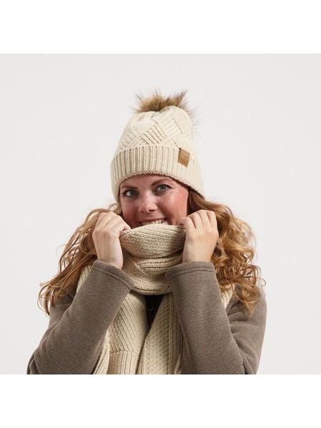 TRAVELIN' Czapka w kolorze beżowym rozmiar: onesize. Brązowe czapki zimowe damskie Travelin', ze skóry. Za 196.24 zł.