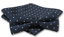 Elegancka Mucha Męska - Alties - Granat w Biały Groszek. Niebieskie krawaty i muchy męskie Alties, bez wzorów, eleganckie. Za 54.00 zł.