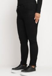 Czarne Jeansy Skinny z Kieszeniami i Wysokim Stanem Nevennia. Czarne jeansy damskie Born2be, z podwyższonym stanem. Za 54.99 zł.