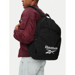 Plecak Reebok. Czarne plecaki damskie Reebok, bez wzorów. Za 159.99 zł.