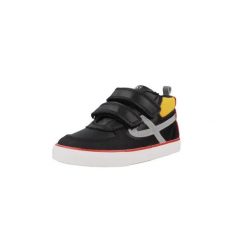 Buty PABLOSKY 987310P Czarny. Czarne buty trekkingowe męskie Pablosky, ze skóry, bez zapięcia, trekkingowe. Za 191.99 zł.