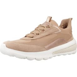 Buty GEOX D SPHERICA ACTIF Rose. Czerwone obuwie trekkingowe damskie Geox. Za 300.99 zł.