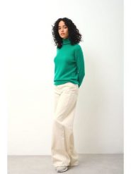 AUTHENTIC CASHMERE Kaszmirowy golf "Bise" w kolorze zielonym rozmiar: M. Zielone golfy damskie AUTHENTIC CASHMERE, m, bez wzorów, z kaszmiru, bez ramiączek. Za 226.24 zł.